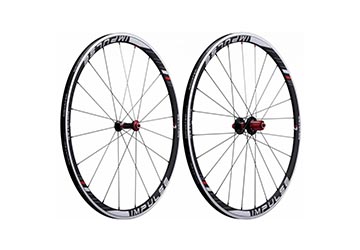 005 Колеса в сборе и обода